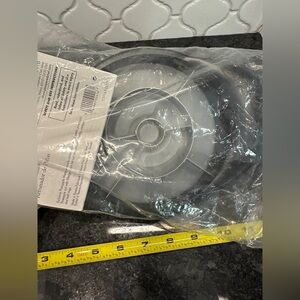 New pampered chef pineapple wedger corer